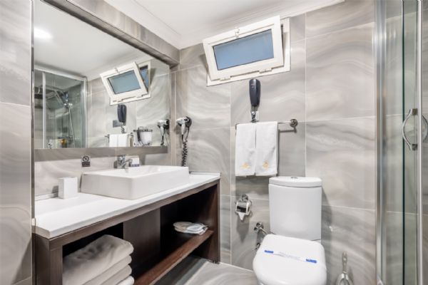 Bathroom Of The Larger Suite, One Of The Adjoining Suites