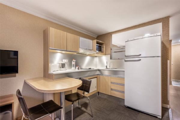 Fully Equipped Open Kitchen